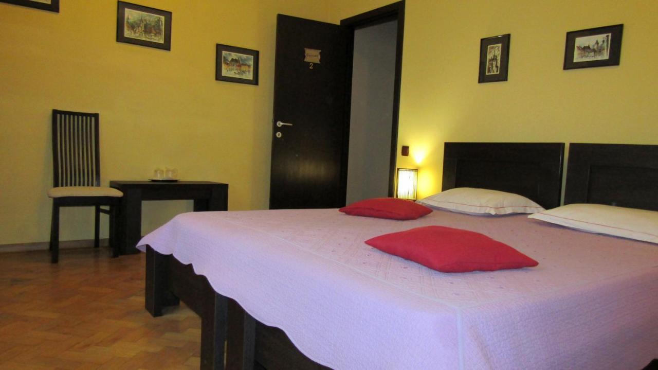 Rami House Central Double Rooms Braşov Eksteriør billede