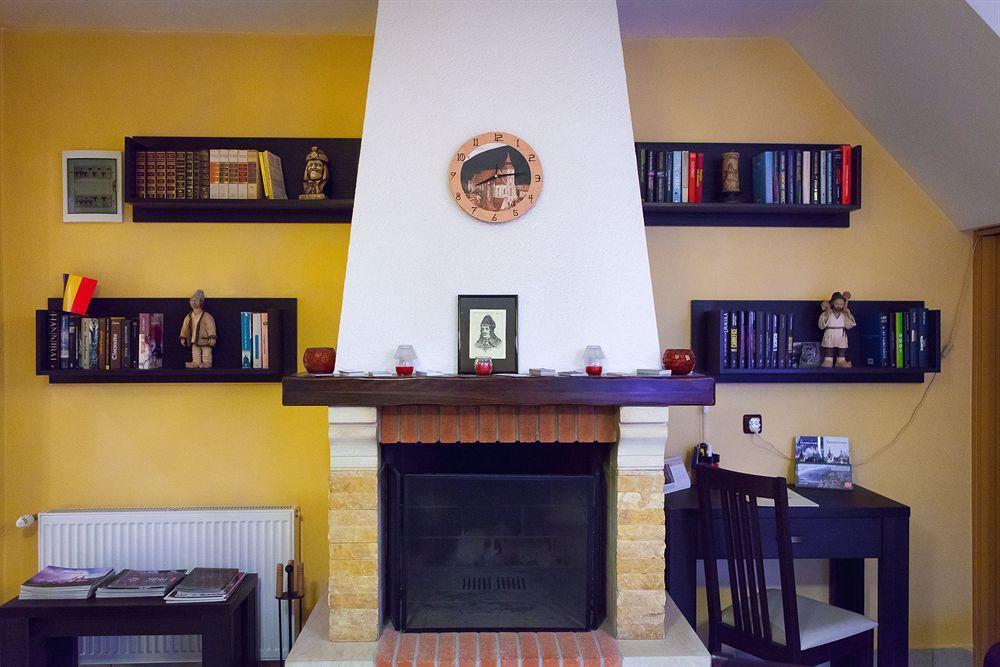 Rami House Central Double Rooms Braşov Eksteriør billede