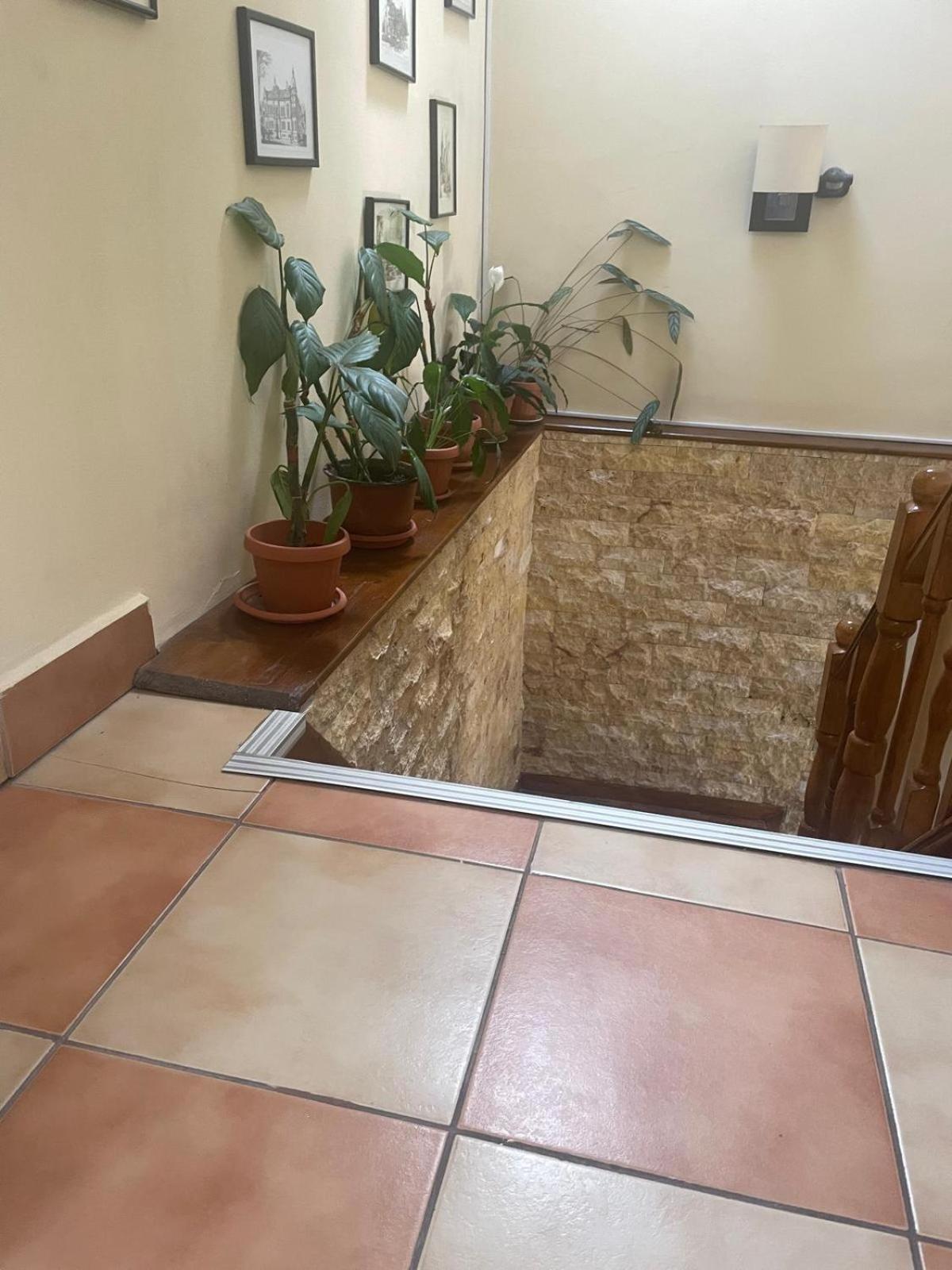 Rami House Central Double Rooms Braşov Eksteriør billede