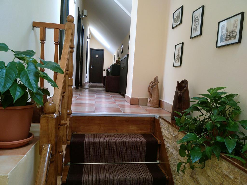 Rami House Central Double Rooms Braşov Eksteriør billede